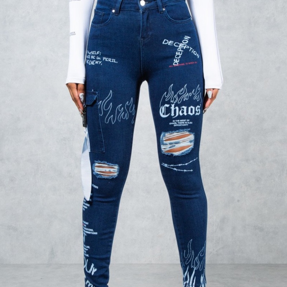 Skinny Graffiti High Waist Knee Rip Cargo Jeans